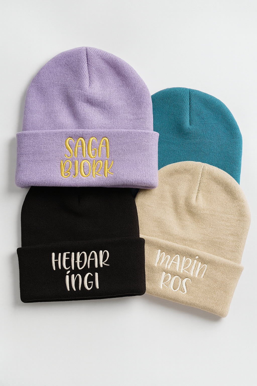 Sérmerkt Húfa | Svört