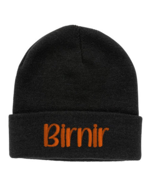 Sérmerkt Húfa | Svört